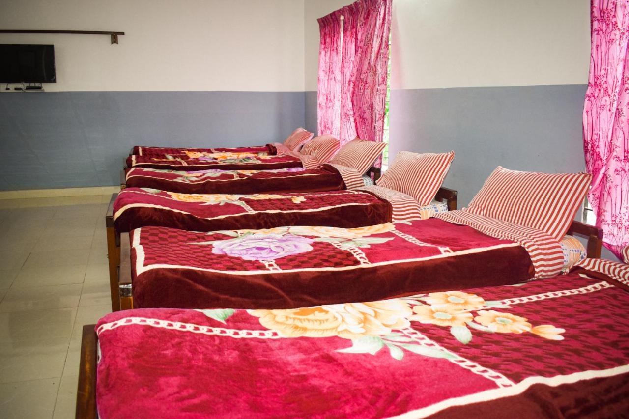 Ac Mist Hotel Munnar Ngoại thất bức ảnh
