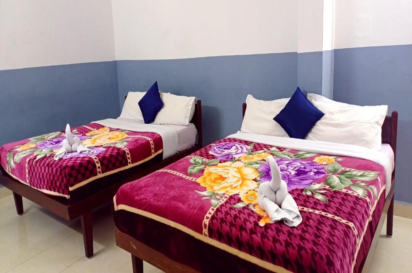Ac Mist Hotel Munnar Ngoại thất bức ảnh