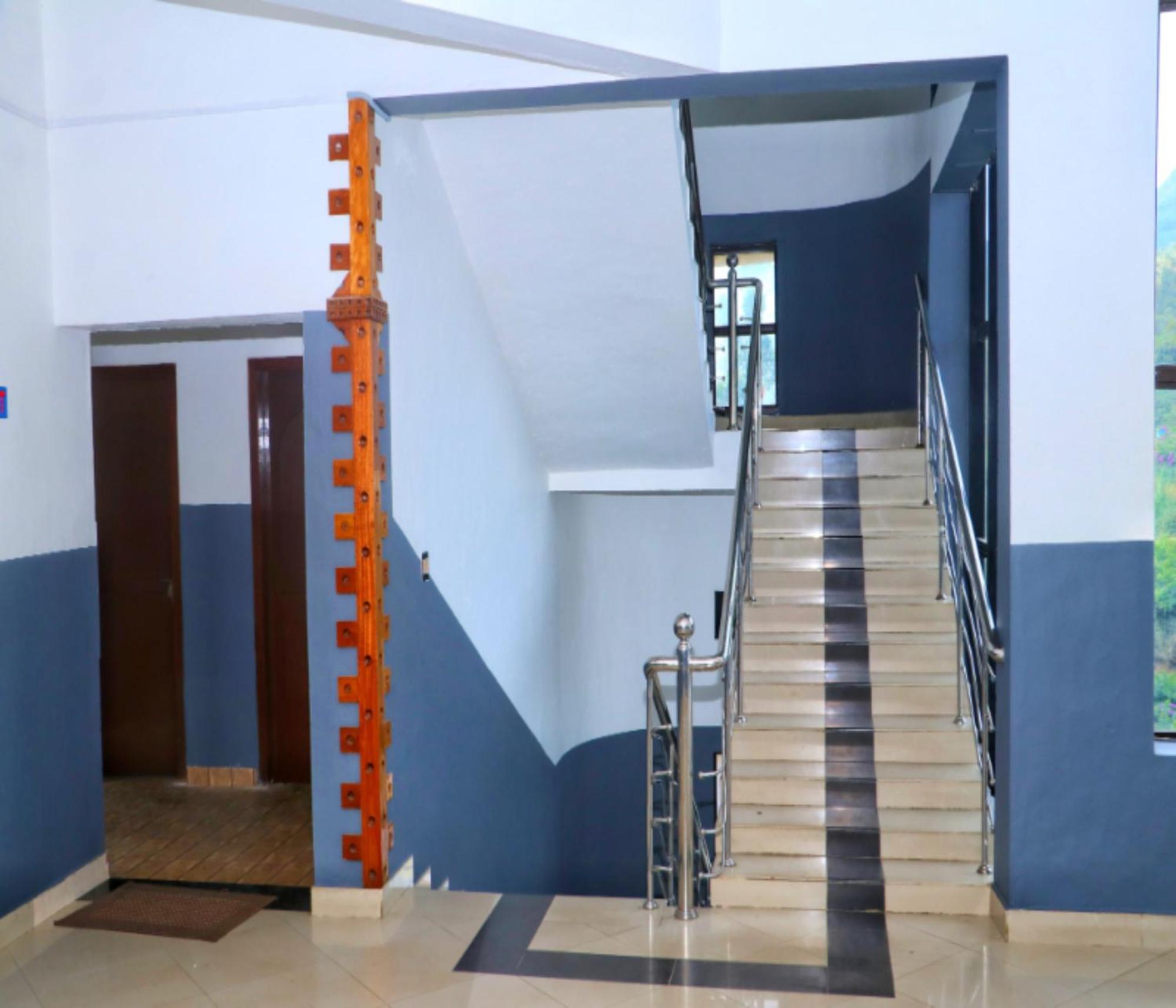 Ac Mist Hotel Munnar Ngoại thất bức ảnh